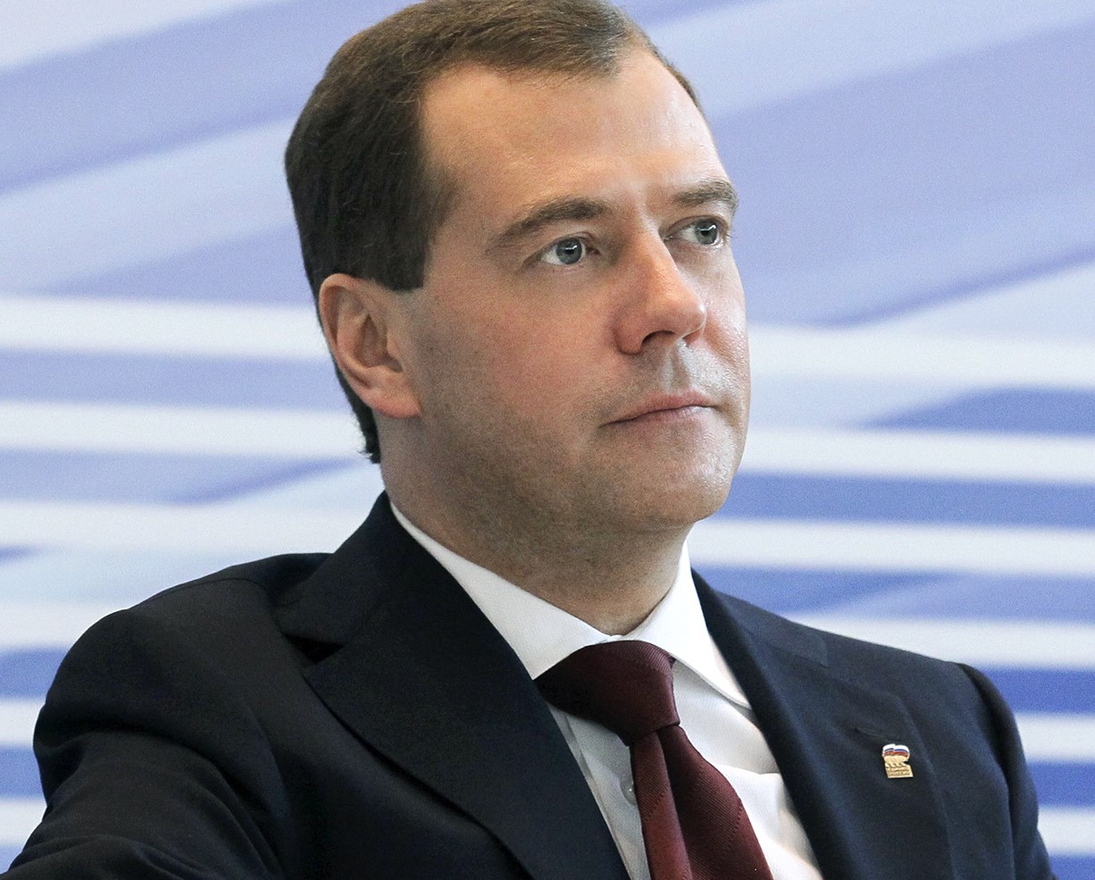 Премьер-министр Медведев предложил странам ЕАЭС закупать российский софт