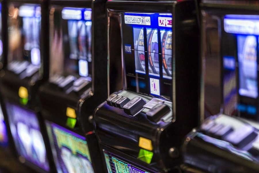 Война подпольными казино: в Перми уничтожат 8 тысяч игровых автоматов