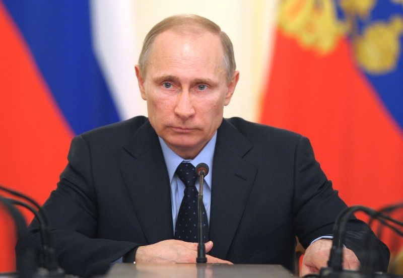 Владимир Путин поручил Правительству усилить ответственность в сфере госзаказа медпрепаратов