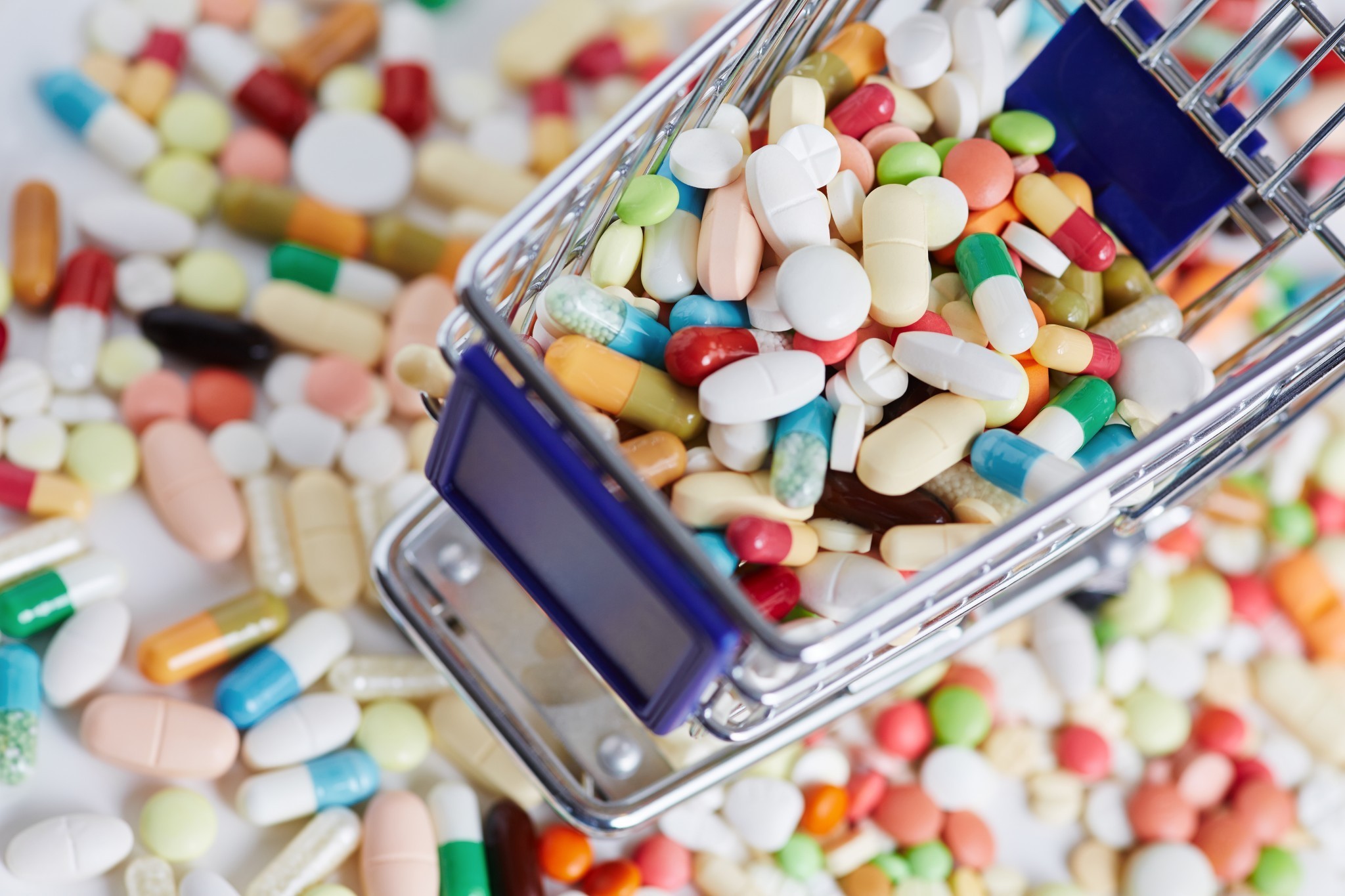 Правительство даст преимущества в закупках компаниям, производящим лекарства в ЕАЭС