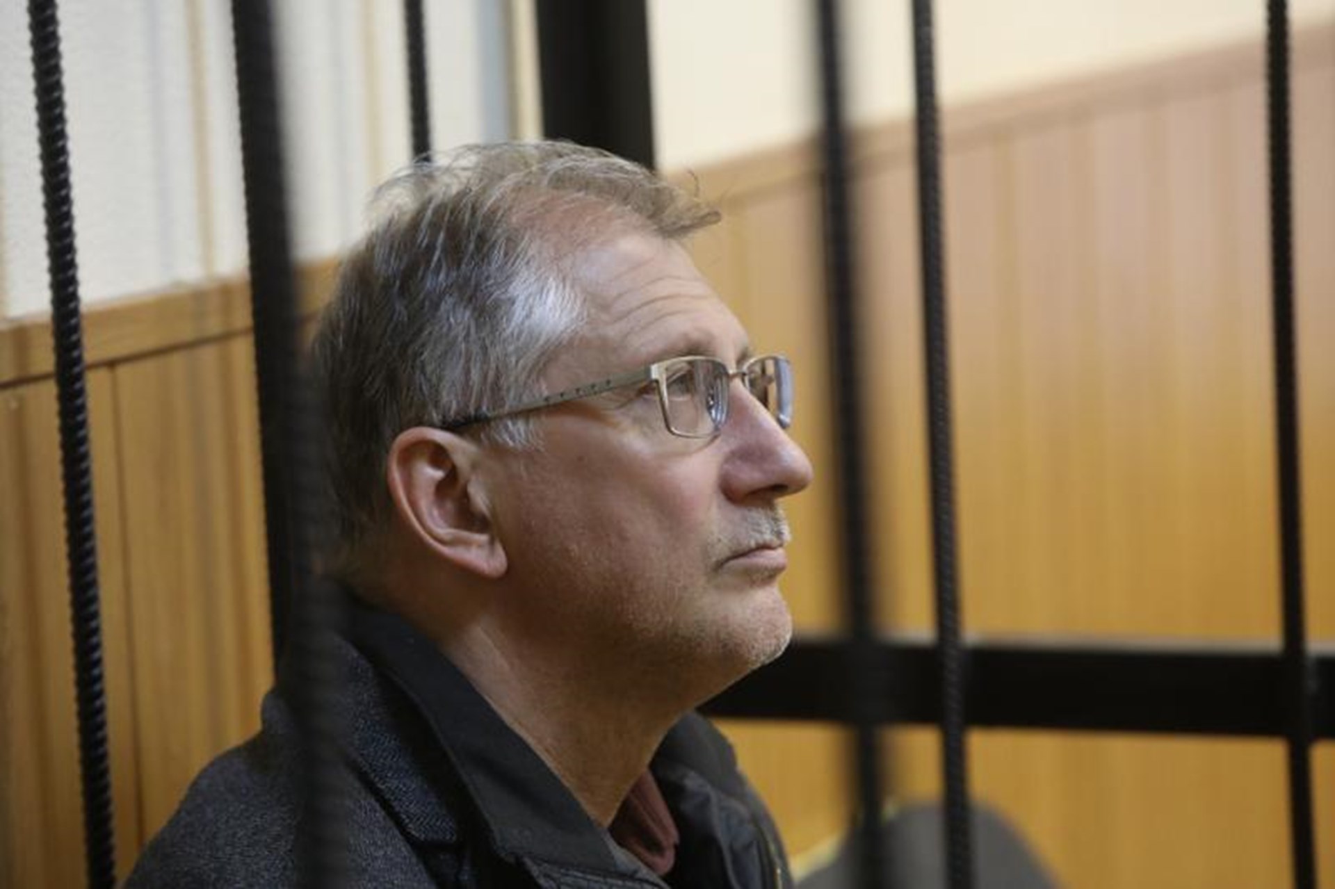 Бывший руководитель Ростехнадзора Слабиков также признал свою вину, что раньше сделала его дочь