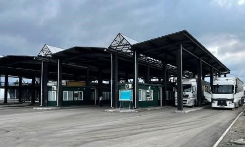 В Дагестане в пункте пропуска Яраг-Казмаляр открыто пять новых полос движения для грузового транспорта
