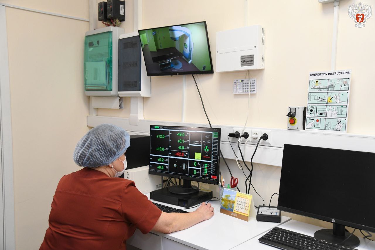 Сразу два новых аппарата для лучевой терапии запустили в работу в Луганском республиканском онкодиспансере