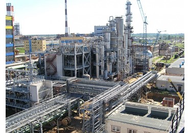 Каковы причины банкротства одного из ведущих нефтехимических заводов России?