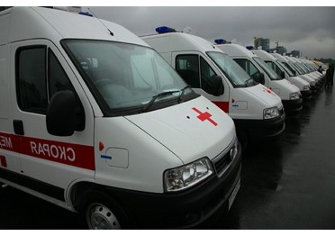Медучреждения Приморья получили 13 новых машин скорой помощи для инфекционных бригад