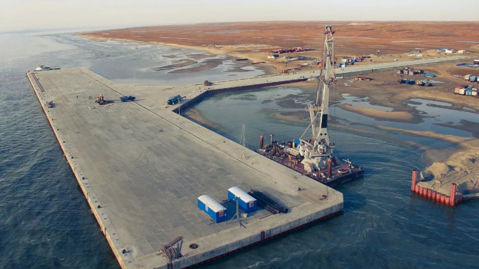 Стоимость дноуглубительных работ для терминала Утренний проекта Арктик СПГ-2 составит 37,5 млрд руб.