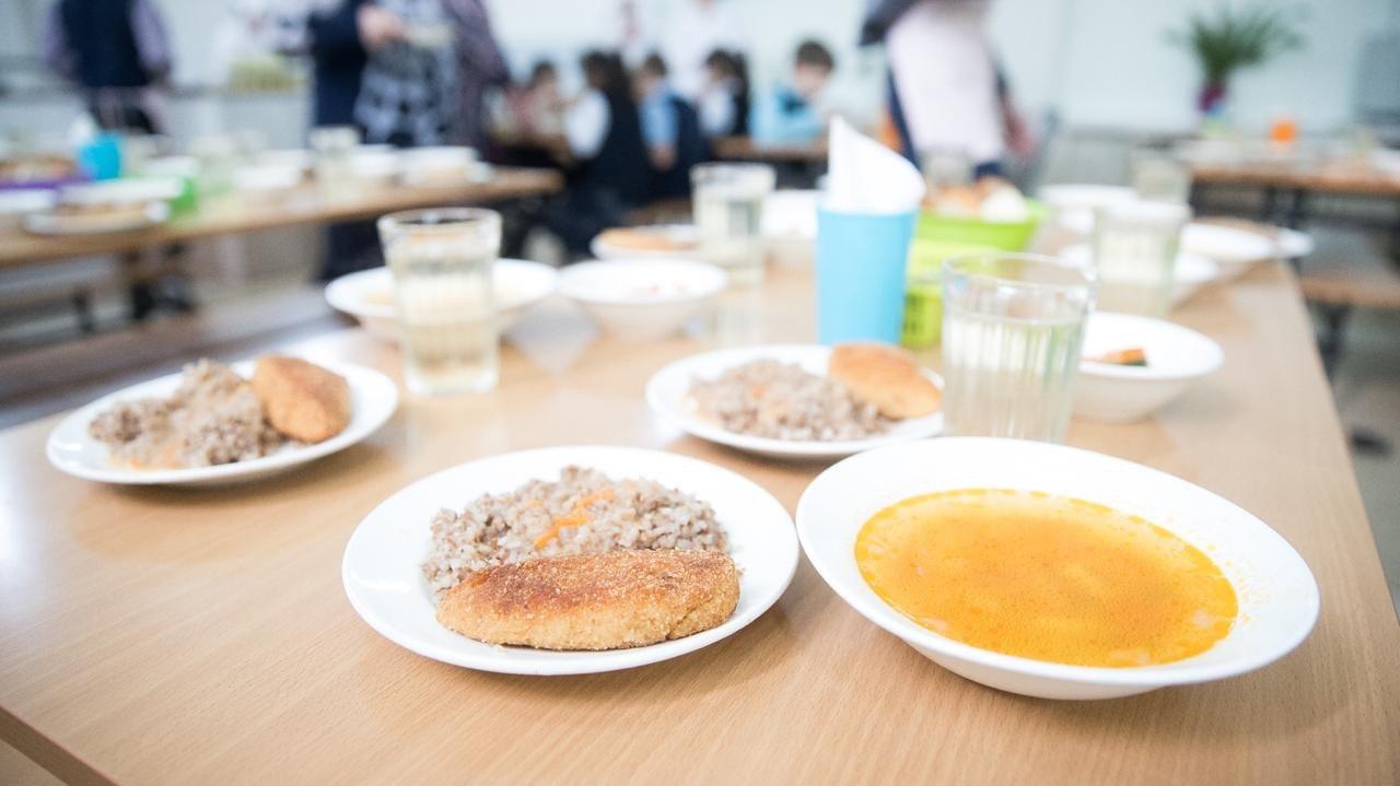 Нижегородские школы еще только начали готовить конкурсы на организацию питания
