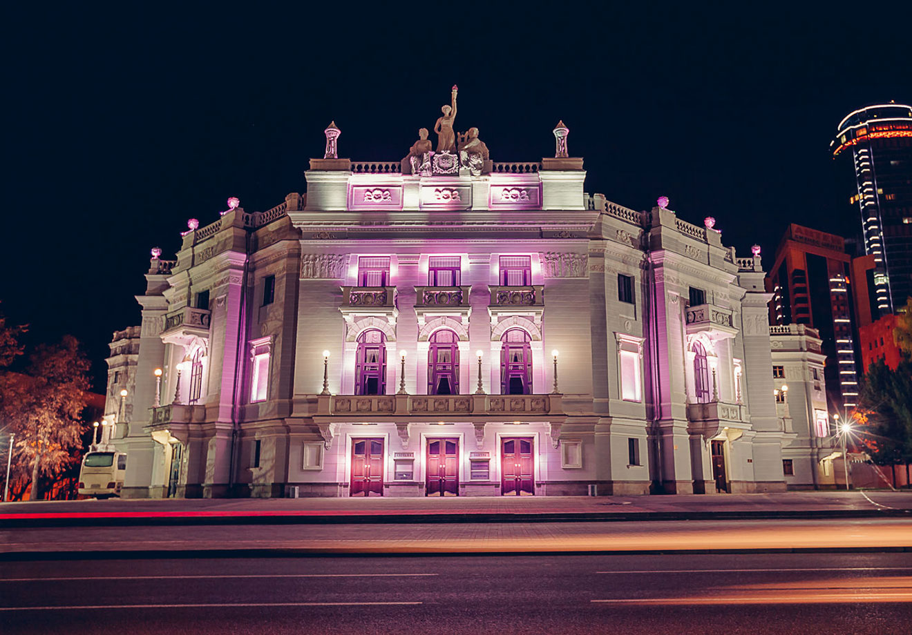У екатеринбургского Оперного театра отреставрируют фасад