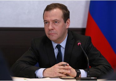 Дмитрий Медведев поручил создать для малого бизнеса линейку льготных кредитов