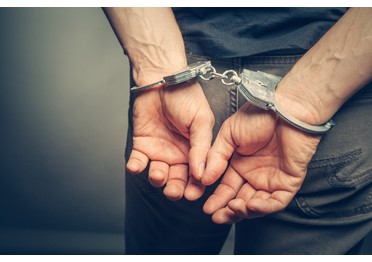 Троих офицеров ФСБ арестовали по делу о мошенничестве