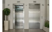 До 2025 года в России нужно заменить 125 тысяч лифтов