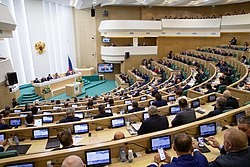 В Совфеде предложили запретить использование семейной ипотеки для покупки студий и квартир меньше 28 квадратных метров.