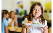 Правительство РФ предлагает установить типовые условия госконтрактов на организацию детского питания в школах
