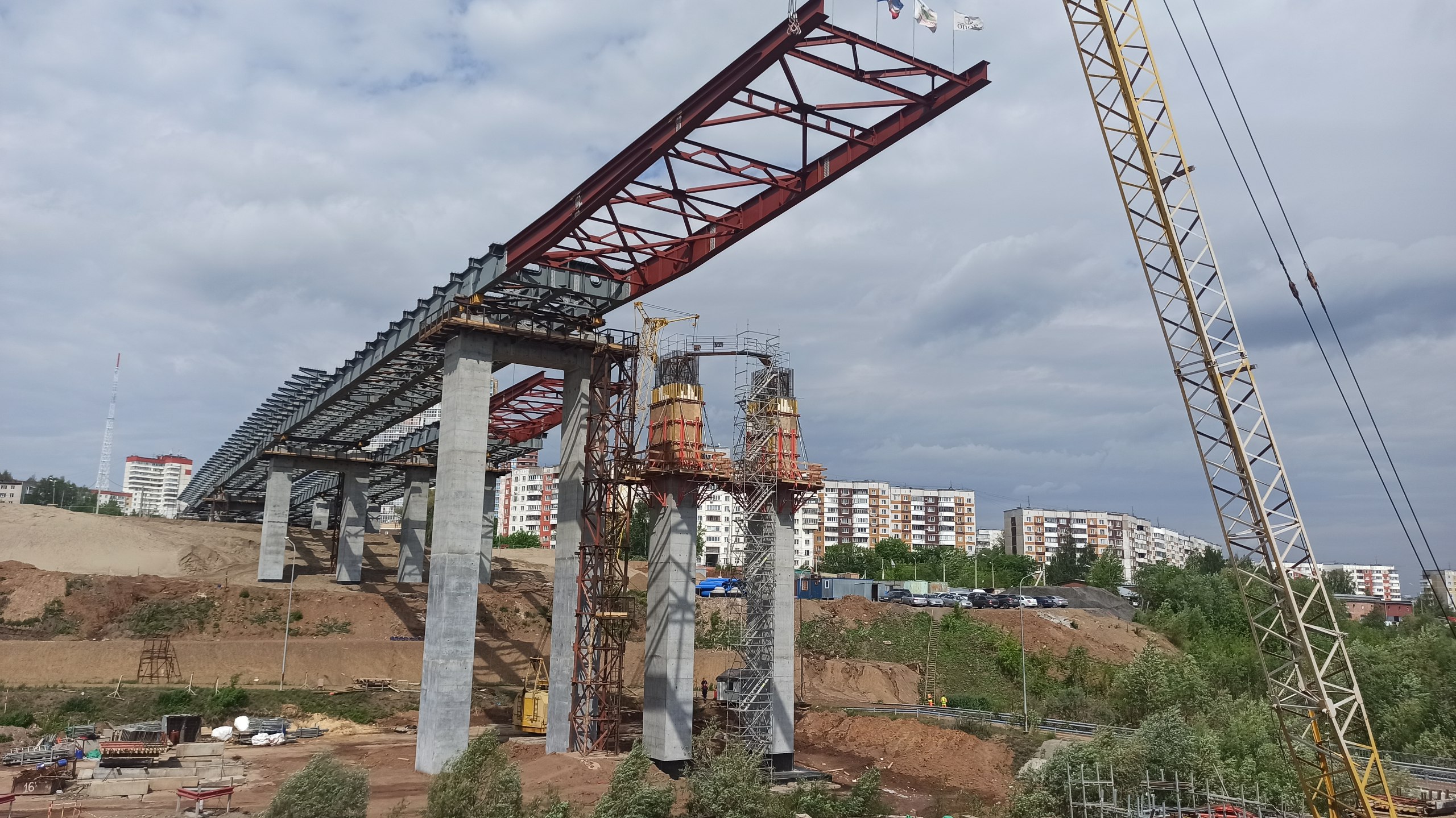 В Перми продолжается первый этап строительства автодороги «Переход ул. Старцева – проспект Октябрят – ул. Целинной»