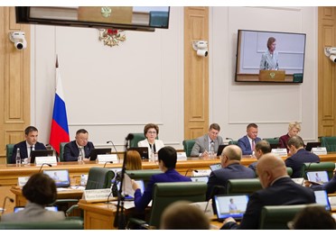 Глава Минстроя России принял участие в заседании Совета Федерации по модернизации коммунальной инфраструктуры