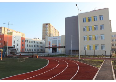 В Тюмени в преддверии учебного года построили новую школу за счет ИБК
