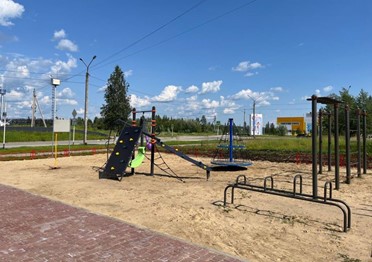 В Усинске Республики Коми завершено благоустройство детской площадки