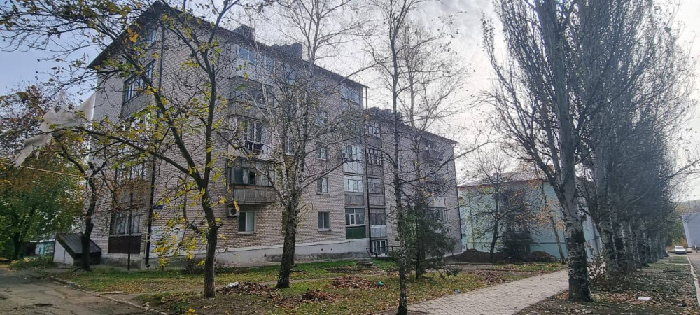 Ямальская строительная компания отремонтировала 15 жилых домов в Волновахском районе