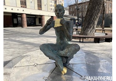 После введения паспортного контроля число зрителей в театрах Москвы упало на 60%
