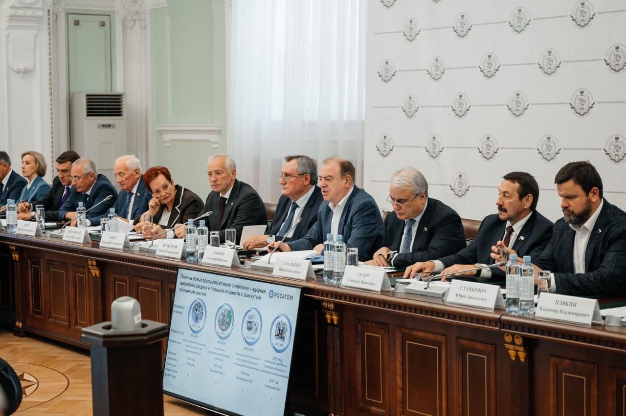 Проект «Прорыв» позволит перейти на новую ступень развития российской ядерной энергетики за счет перехода на замкнутый ядерный топливный цикл