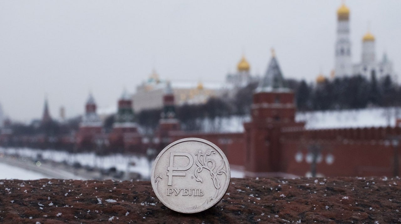 Россия в ближайшие три года предоставит другим странам кредиты на 1,8 трлн рублей или 18,5 млрд. Это на 14% больше, чем планировалось ранее, пишут Известия. 