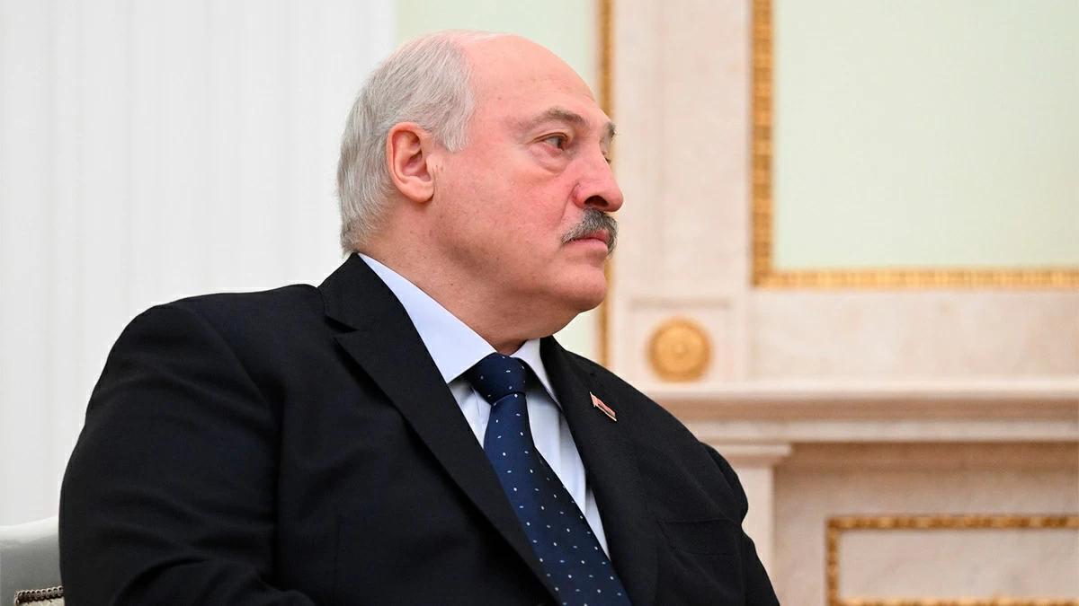 Лукашенко допустил приостановку размещения «Орешника» в Белоруссии. По его словам, Минск готов пойти на это, если европейские страны предпримут аналогичные шаги. Лукашенко допустил приостановку размещения «Орешника» в Белоруссии. По его словам, Минск готов пойти на это, если европейские страны предпримут аналогичные шаги.