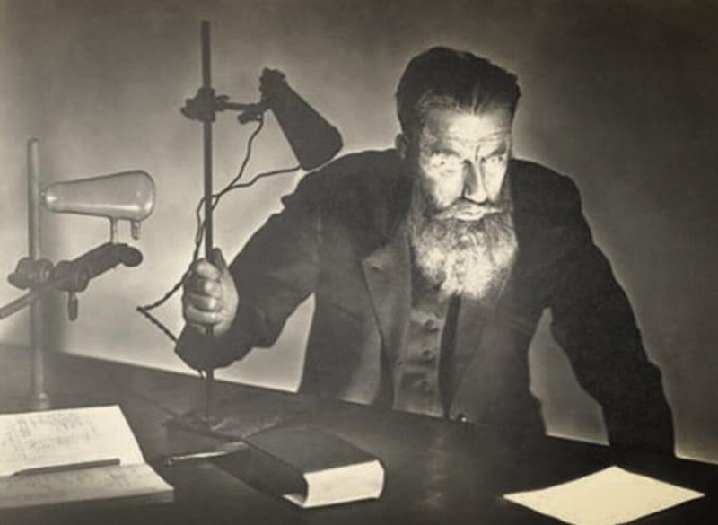  8 ноября — Международный день радиологии  