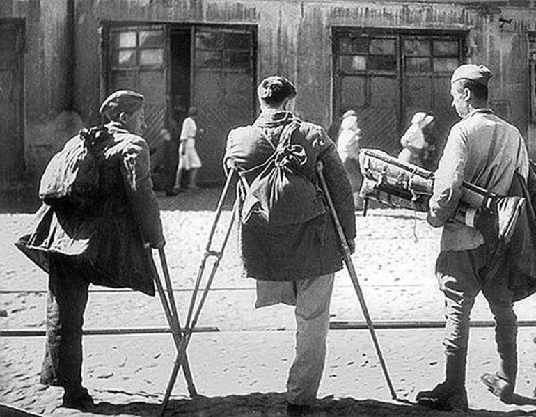10 сентября 1947 года Президиум Верховного Совета СССР издал указ